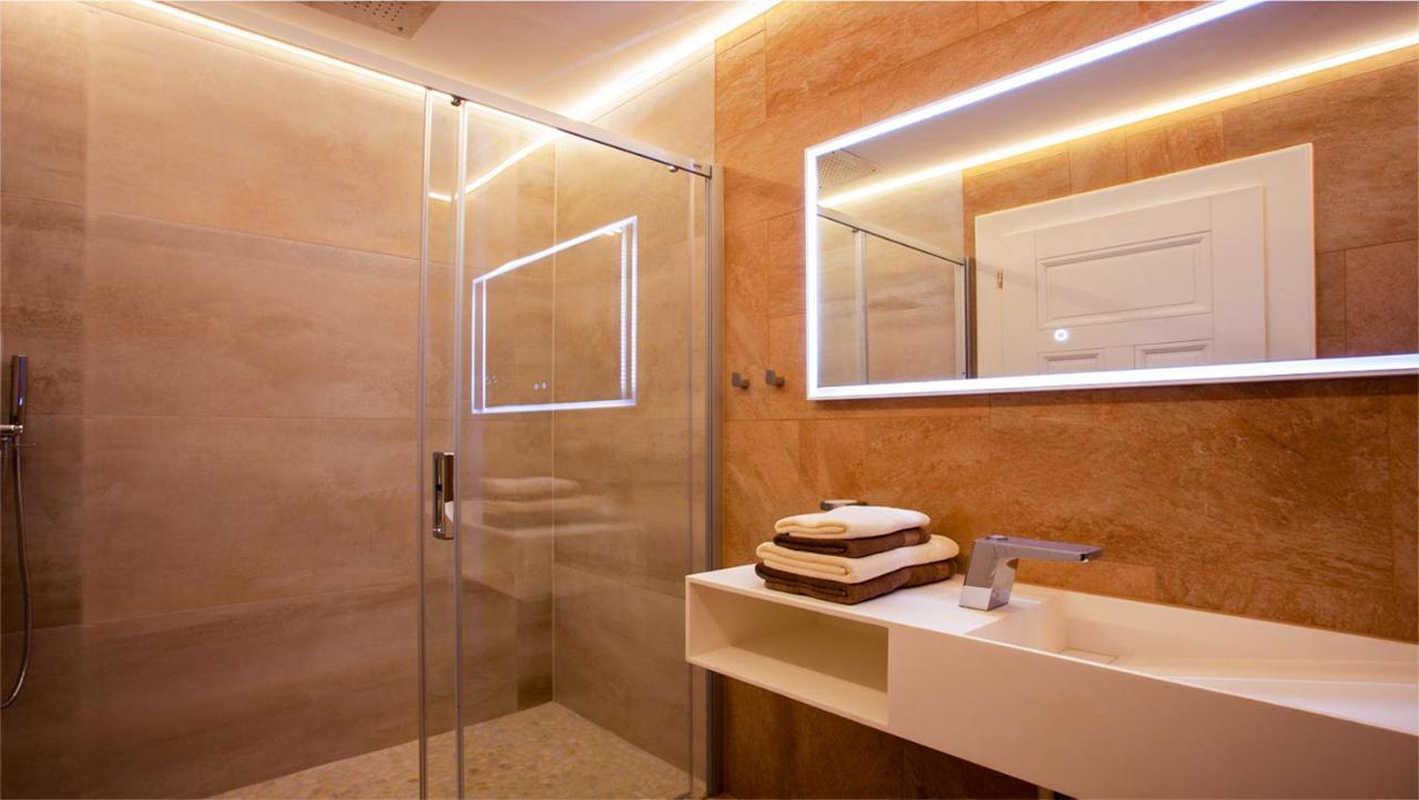 Parkresidenz Lychen, 9 *
